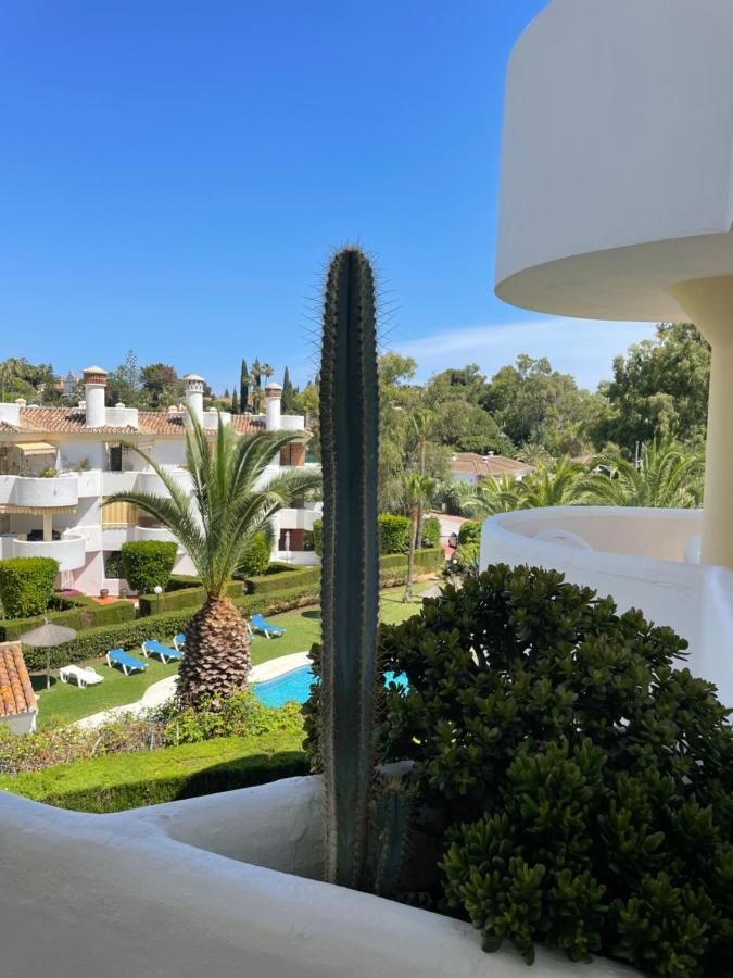 Jardines Apartment Sitio de Calahonda Exterior photo